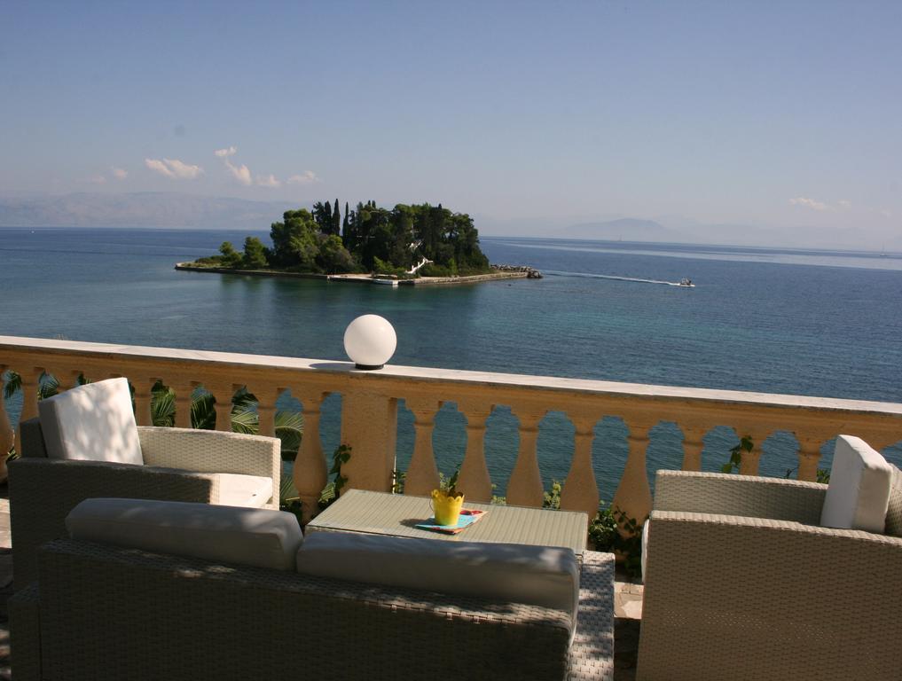 Aegli Hotel Perama  Exteriör bild